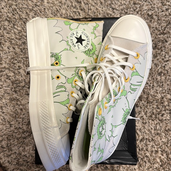 Converse Shoes - CONVERSE CHUCK TAYLOR ALL STAR LIFT PLATFORM CRAFTED FLORALS